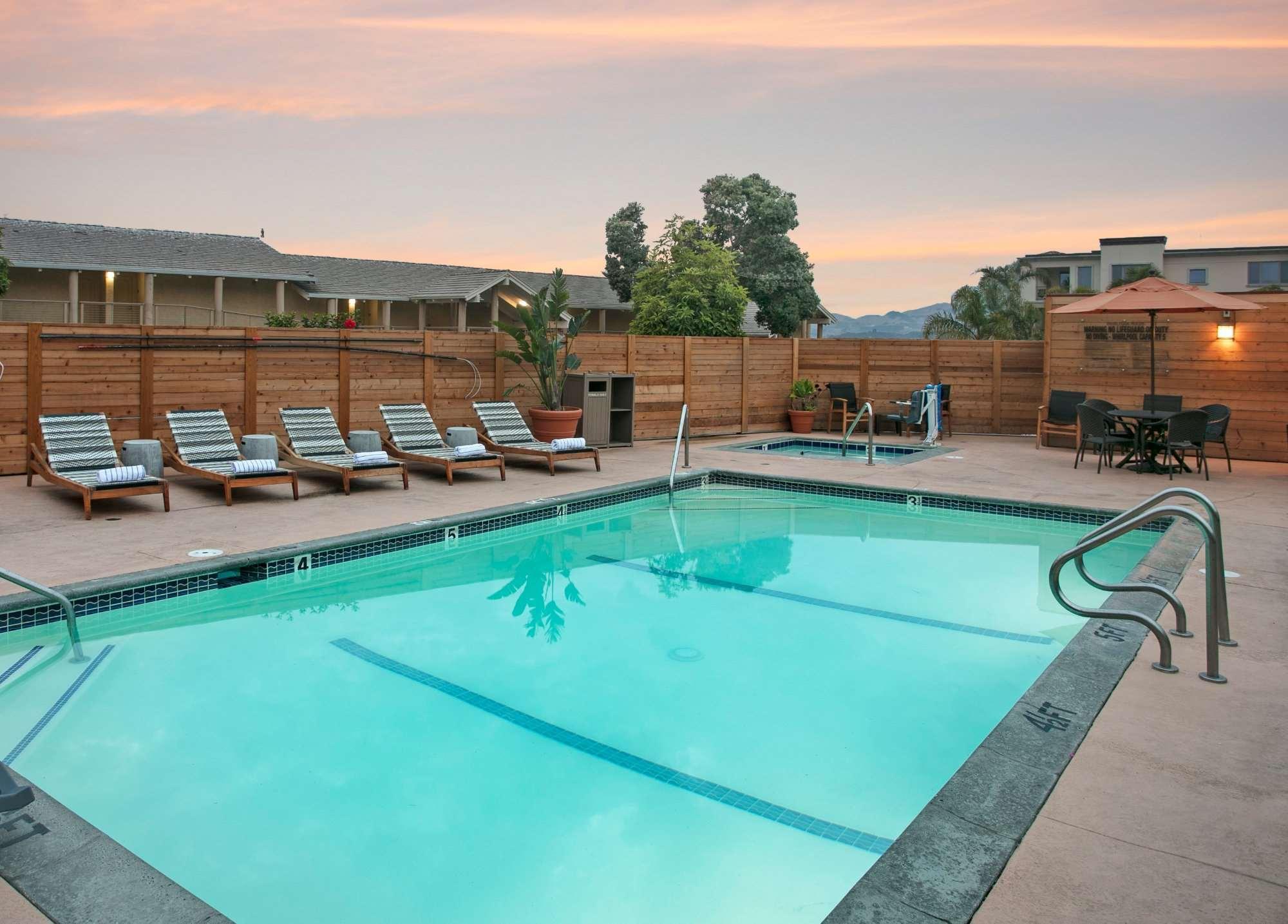 Spyglass Inn Pismo Beach Buitenkant foto